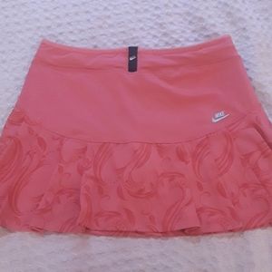 Nike skort/tennis skirt